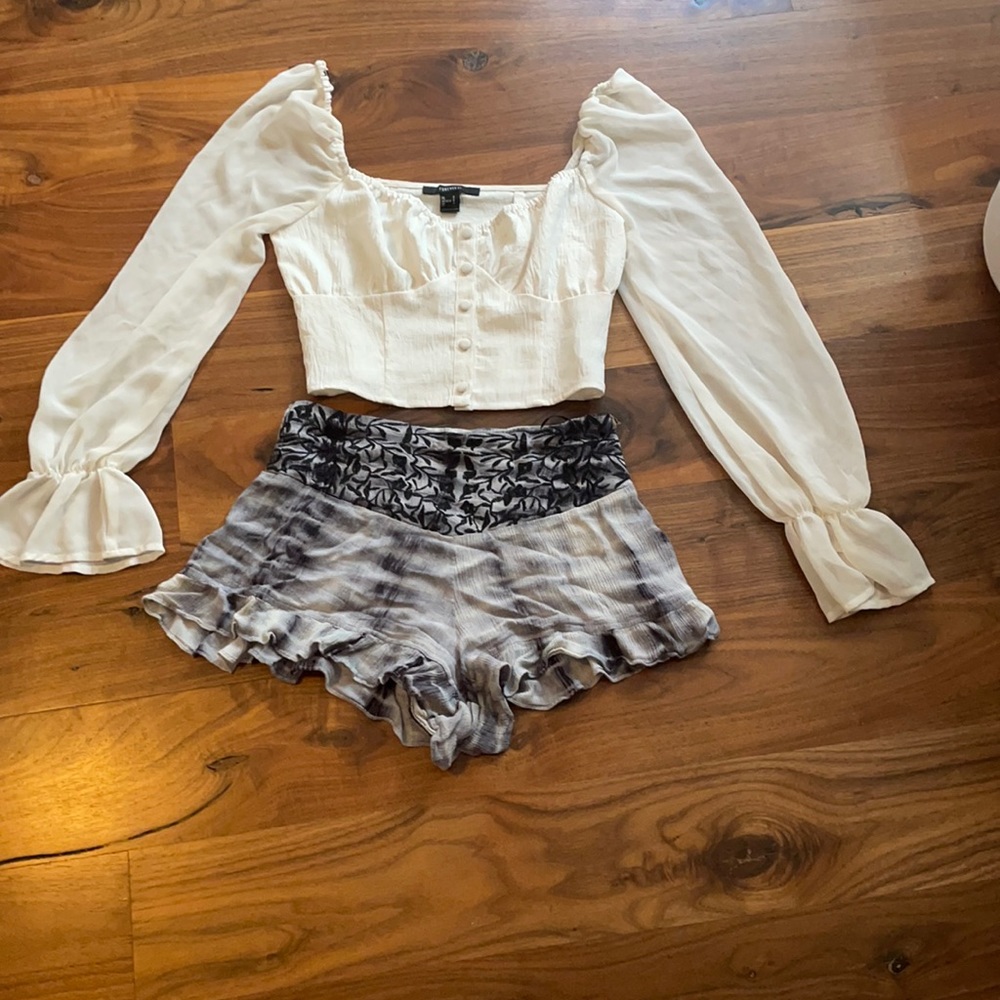 White top and black/white shorts for sale